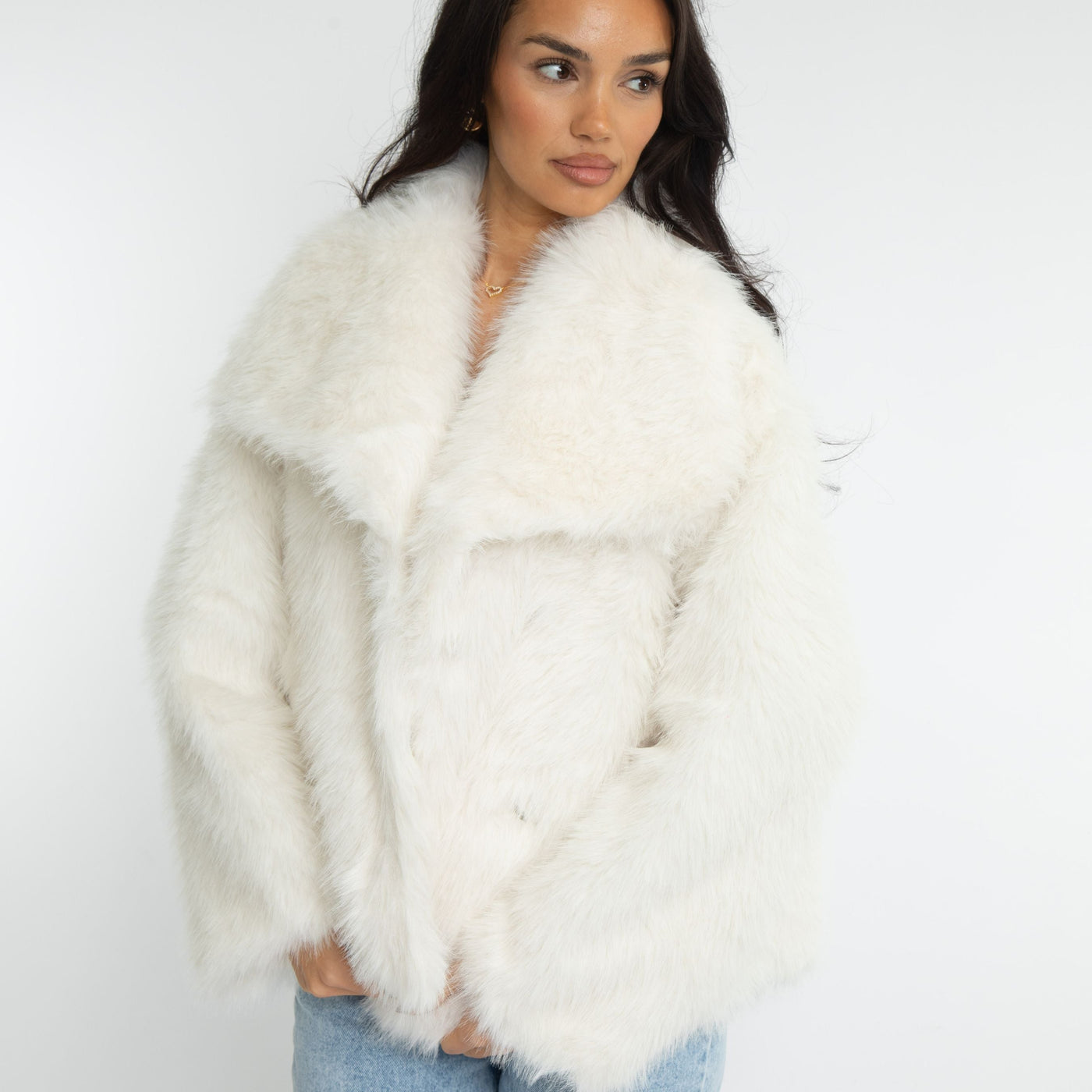 Lyxig fuskpälsjacka