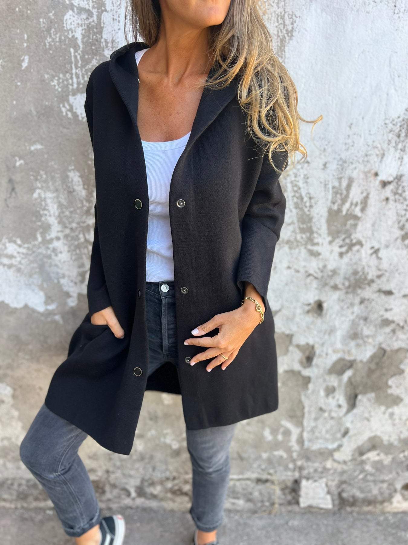 Adriana™ | Koftajacka med knappar och huv